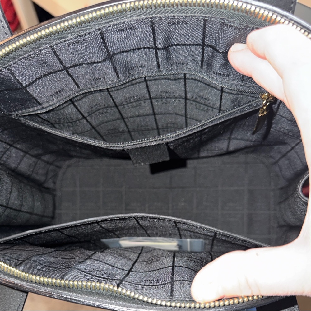 Celine Black Leather Tote with Gold Hardware - Picture 5 of 7